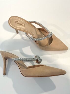 SCHUTZ Crystal Embellished Tan Suede Pointed Toe Pump Size 8.5